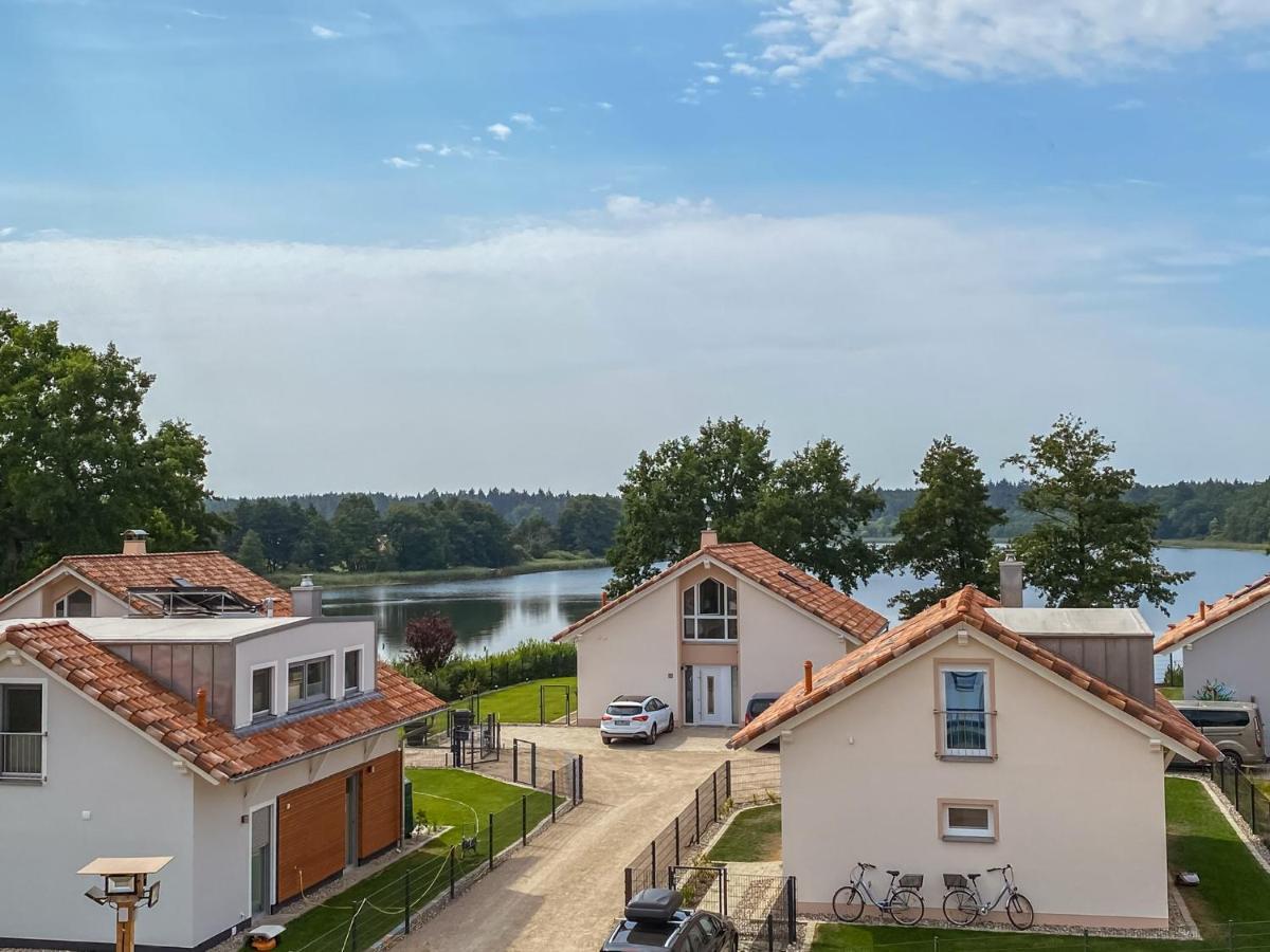 5 Sterne-Ferienhaus Eisvogel Am See Mit Sauna Und Kamin كراكو آم زيه المظهر الخارجي الصورة